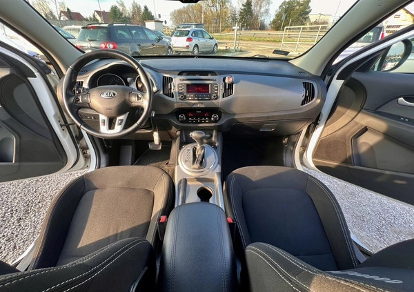 Kia Sportage cena 56850 przebieg: 99852, rok produkcji 2016 z Ciechanowiec małe 137